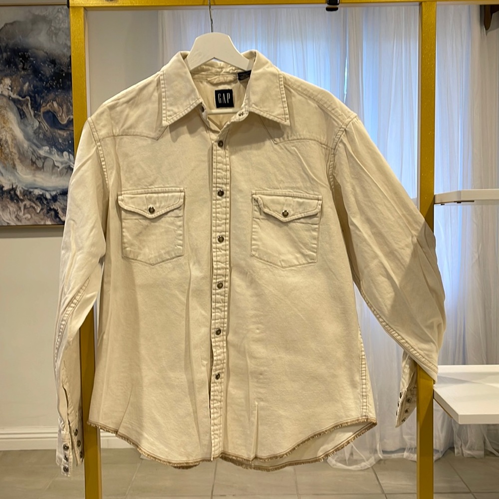 GAP Pearl Snap Western Style Button Up, size Large